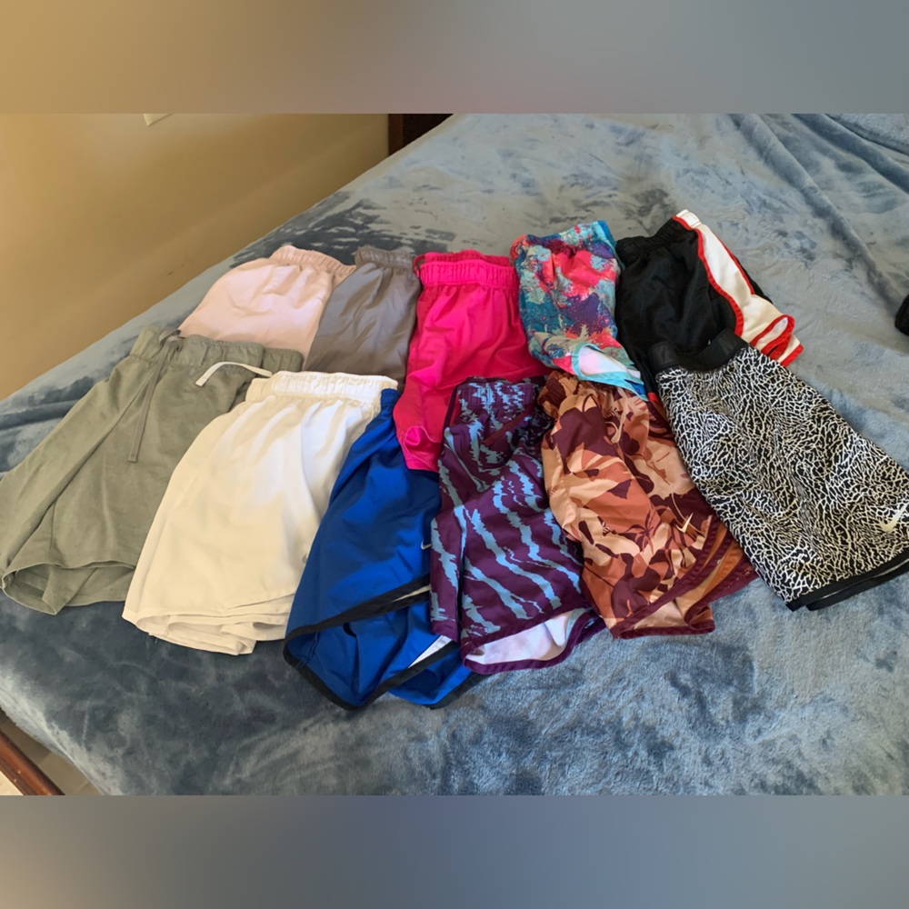 Women’s Nike short bundle